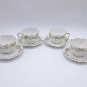 Set of 4 Fine Porcelain Teacups & Saucers